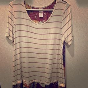 Stripes and 💐! Tunic shirt!